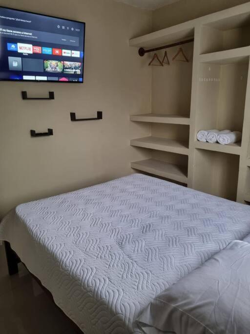 Apartamento Pura vida apartament 5 min near aiport Alajuela Exterior foto